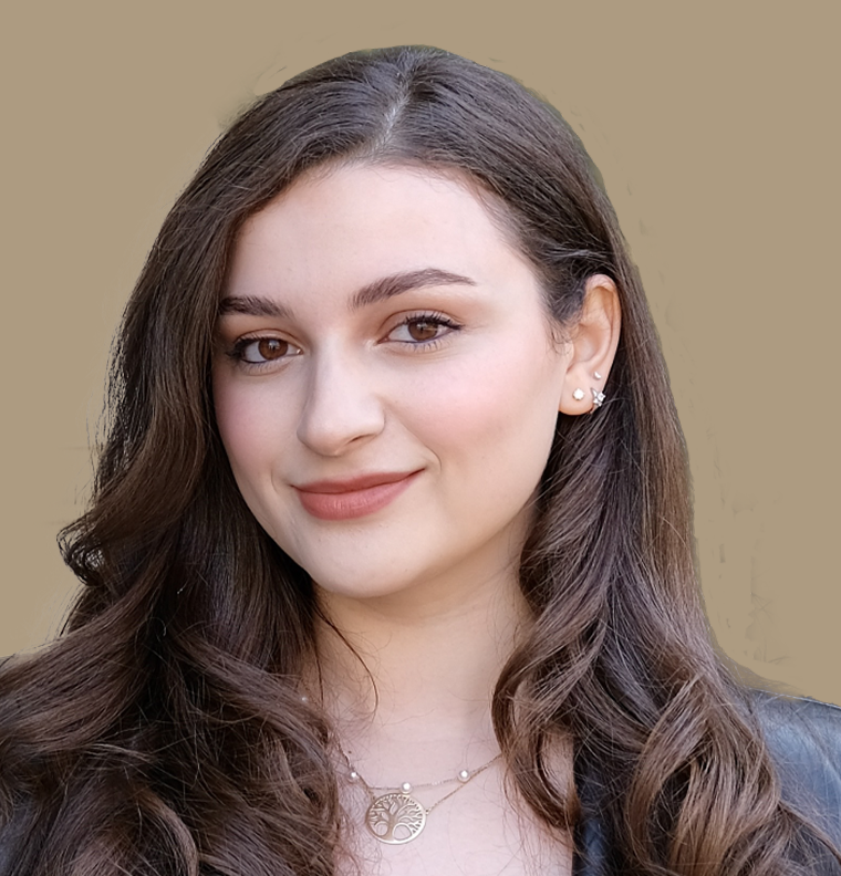 Our Team - 5 Laya Kaddoura - The Jet Agent