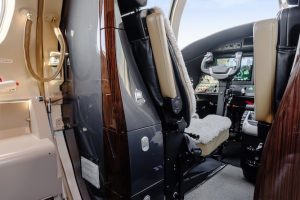 Citation M2 525-0855 - The Jet Agent 12 interior view of flight deck left seat